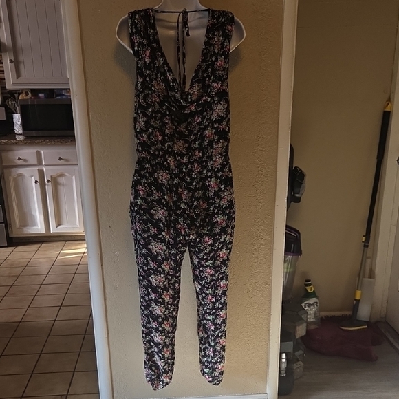 Forever 21 Multicolor Floral Jumpsuit - Picture 2 of 3